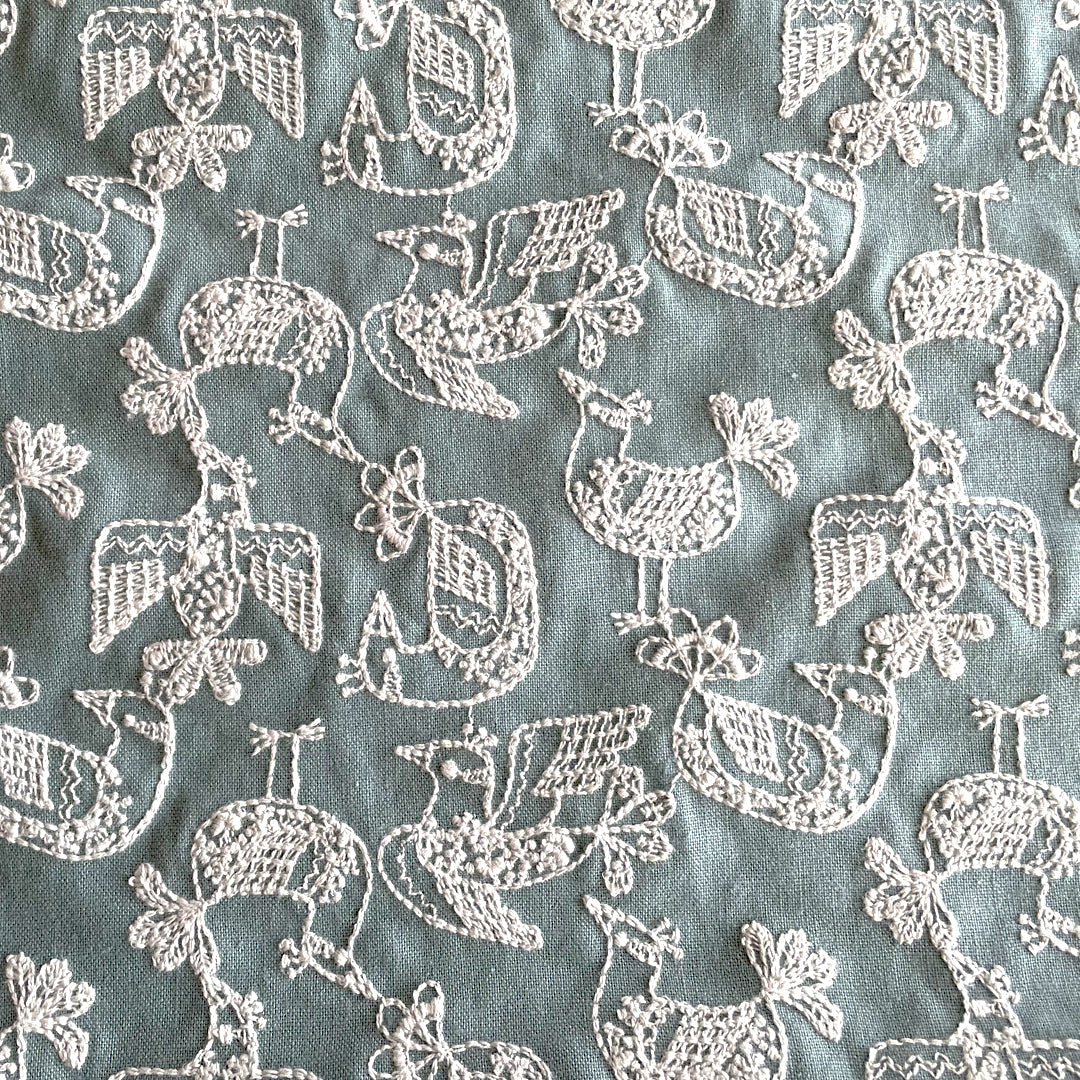 レース模様の鳥 Birds in a lace pattern / キャンバス地 3COLORS