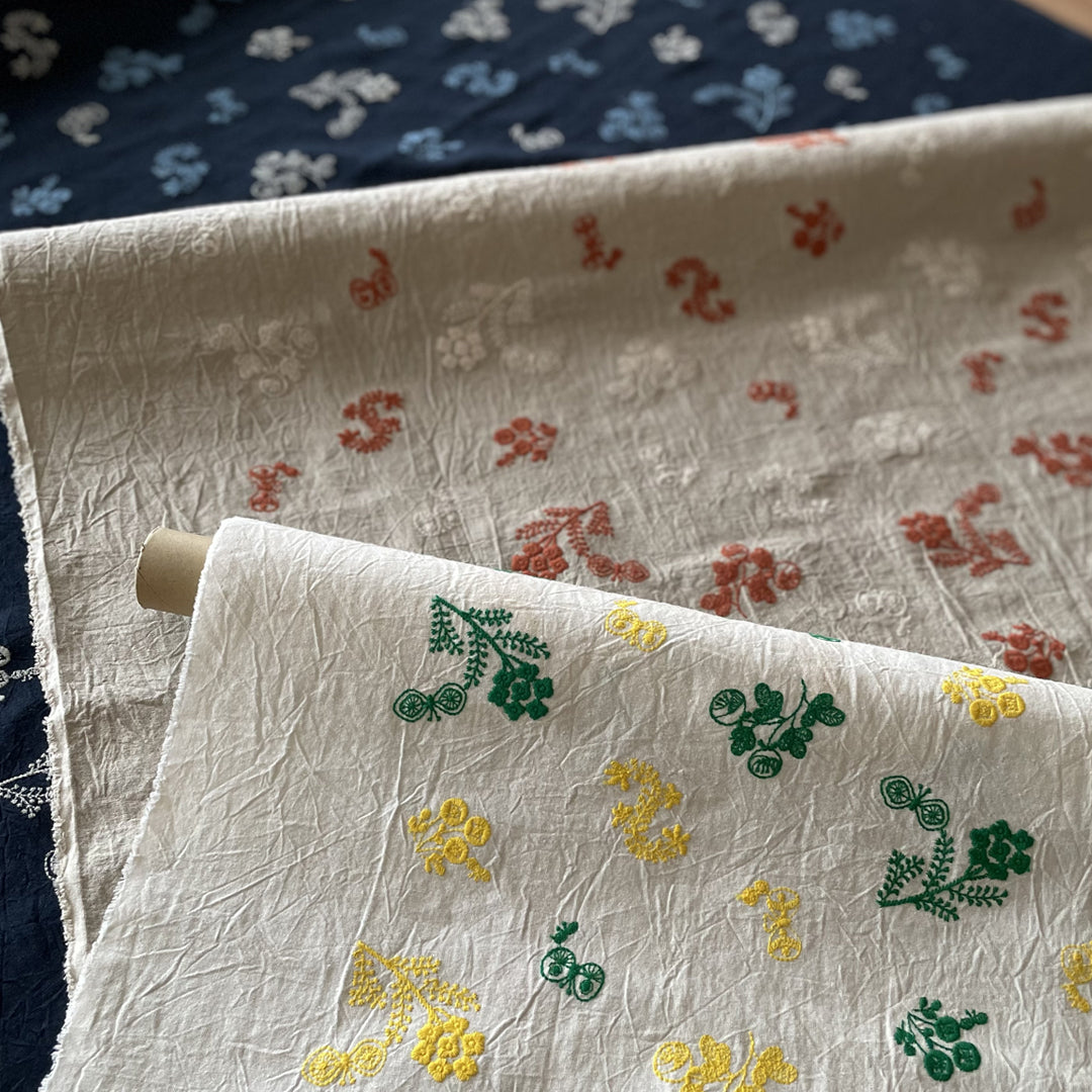 野原のちょうちょ Butterflies in the field / 5COLORS