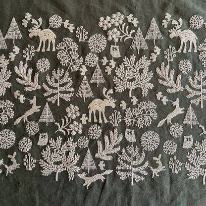 森の中　in the forest / 5COLORS