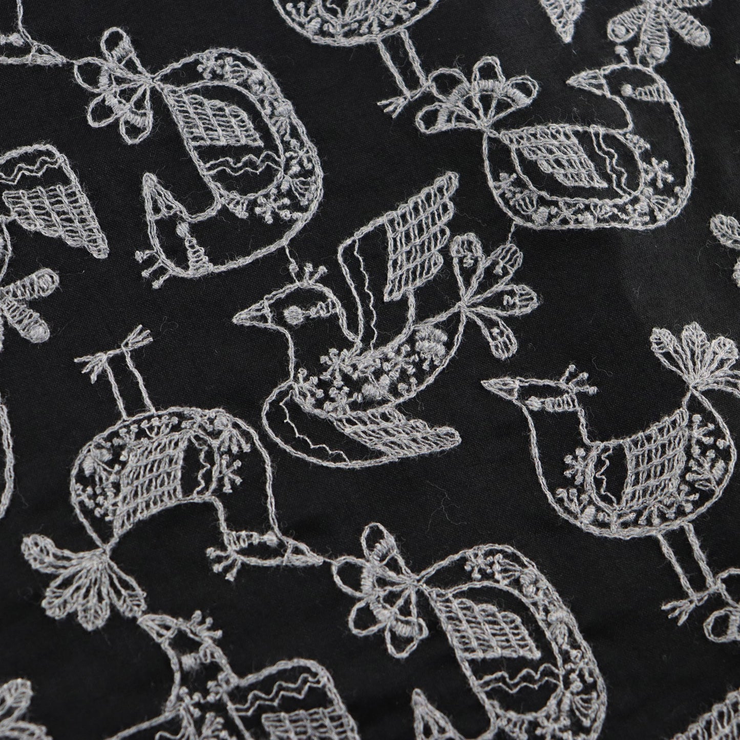 Birds in a lace pattern Heather gray